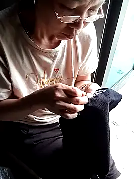 MIN088888 online show from 06.06.26