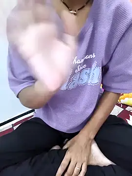 Snapshot of sassyishhu76 chatting on 10.17.25 sassyishhu76 online show from 10.17.25