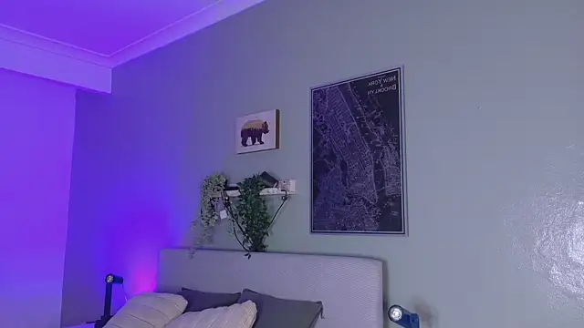 KeendraFox  online show from 03.27.26