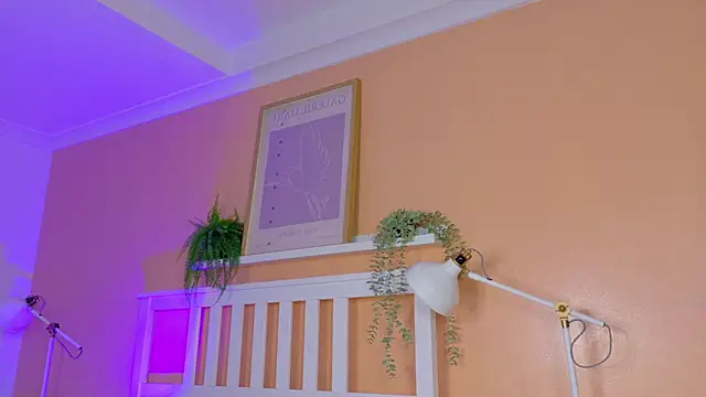 KeendraFox  online show from 04.08.26