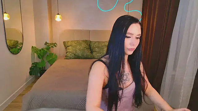 Snapshot of B_Monica_ chatting on 10.19.25 B Monica  online show from 10.19.25