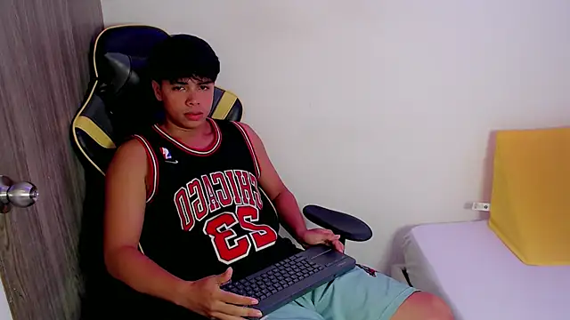Kray x online show from 09.18.25