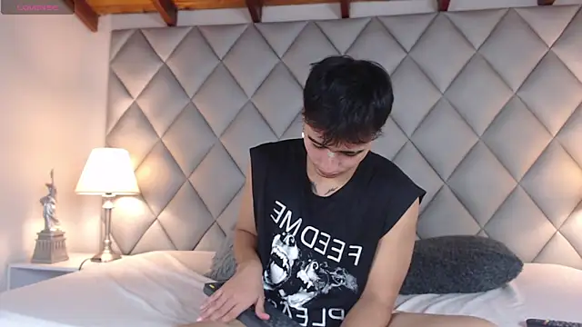 Clement Reyes online show from 10.04.25