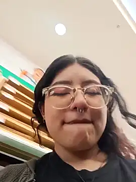 SabrinaV  online show from 02.24.26