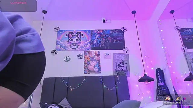 SabrinaV  online show from 04.11.26