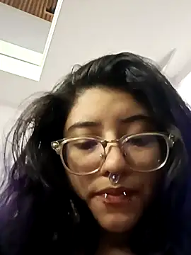 SabrinaV  online show from 04.12.26