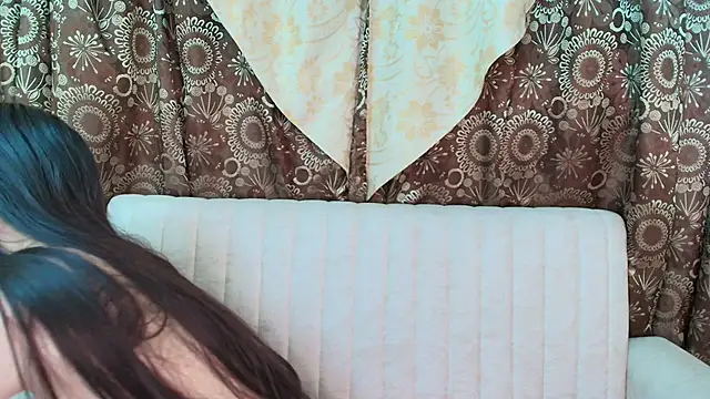 Snapshot of Dulcee_1 chatting on 10.04.25 Dulcee 1 online show from 10.04.25