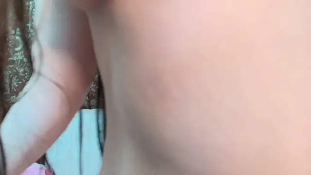 Snapshot of Dulcee_1 chatting on 10.15.25 Dulcee 1 online show from 10.15.25