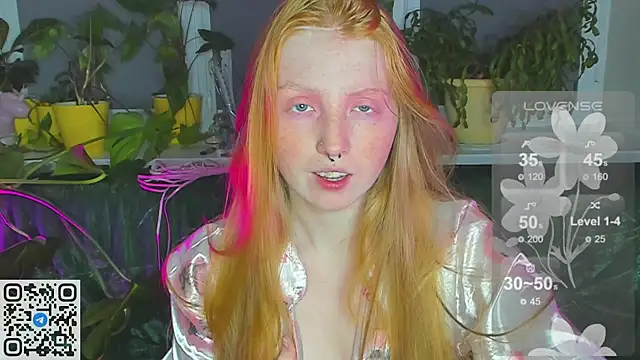 Snapshot of RitaSweety18 chatting on 11.02.25 RitaSweety18 online show from 11.02.25