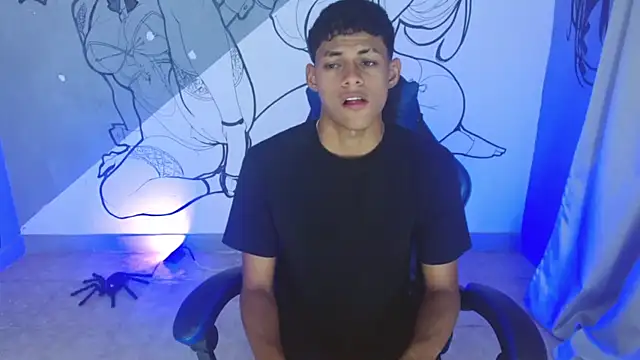 Snapshot of deivid_bigcock1 chatting on 10.30.25 deivid bigcock1 online show from 10.30.25