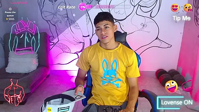 Snapshot of deivid_bigcock1 chatting on 03.12.26 deivid bigcock1 online show from 03.12.26