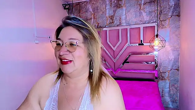 MaylinRosse  online show from 02.13.26