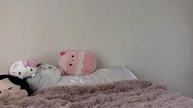 Snapshot of pinkybaby444 chatting on 10.07.25 pinkybaby444 online show from 10.07.25