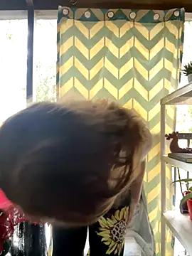 Snapshot of blondefun3818 chatting on 10.05.25 blondefun3818 online show from 10.05.25