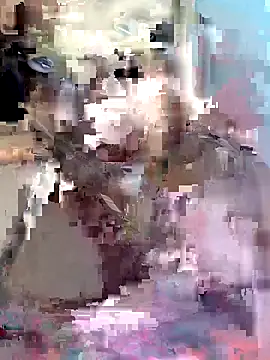 Snapshot of little_onixx chatting on 10.05.25 little onixx online show from 10.05.25