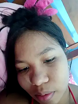 Snapshot of little_onixx chatting on 10.18.25 little onixx online show from 10.18.25