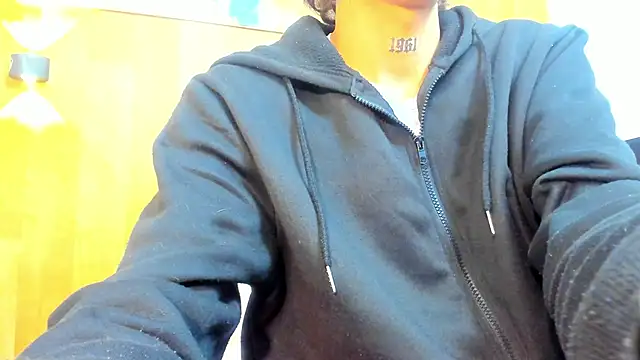 noah blake0 online show from 09.19.25