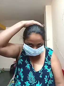 Snapshot of queendivya chatting on 01.16.26 queendivya online show from 01.16.26