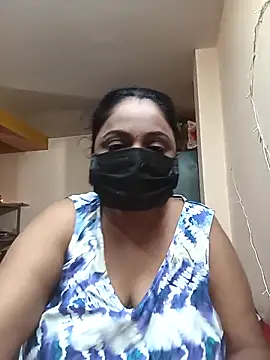 Snapshot of queendivya chatting on 02.07.26 queendivya online show from 02.07.26