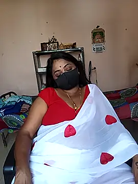 queendivya online show from 05.14.26