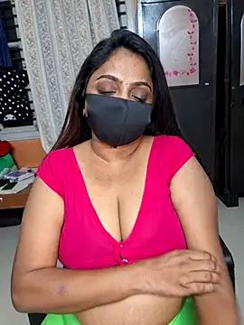 queendivya online show from 05.19.26