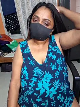 queendivya online show from 05.25.26