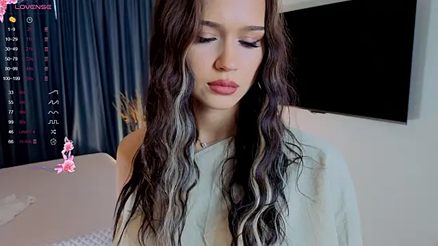 Snapshot of Purple_Rise chatting on 09.19.25 Purple Rise online show from 09.19.25