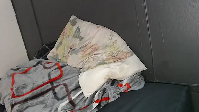 Snapshot of Punkie_Boobs chatting on 09.26.25 Punkie Boobs online show from 09.26.25