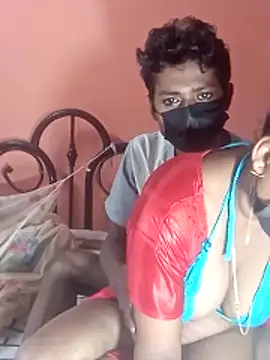 Snapshot of pussybebi chatting on 02.28.26 pussybebi online show from 02.28.26