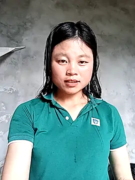 clara-cute online show from 09.21.25
