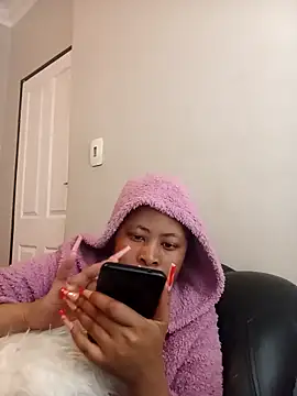 BubblyBeautiful online show from 10.20.25