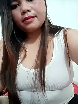 Snapshot of Pinky-sexy chatting on 10.27.25 Pinky-sexy online show from 10.27.25