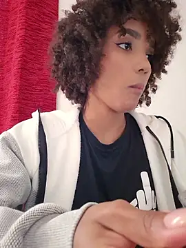 Snapshot of NyahMoon chatting on 10.29.25 NyahMoon online show from 10.29.25