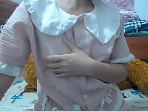 Snapshot of Hannie_26 chatting on 10.19.25 Hannie 26 online show from 10.19.25