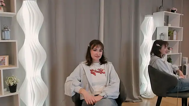 MoriahChestang online show from 09.19.25