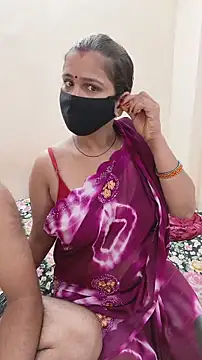 Snapshot of mansi_rawat05 chatting on 10.30.25 mansi rawat05 online show from 10.30.25