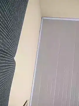 Barbiefox24 online show from 10.18.25