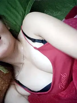 phuongxinhxan online show from 10.28.25