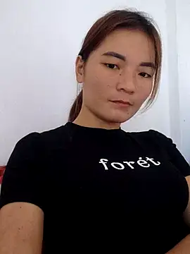 phuongxinhxan online show from 11.27.25