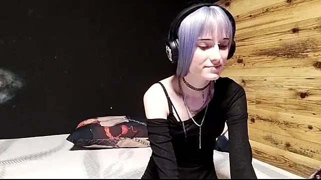 JenaeRadloff online show from 09.23.25