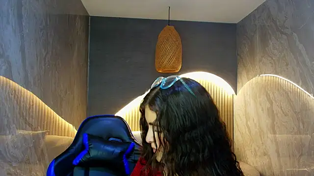 dany r  online show from 11.10.25