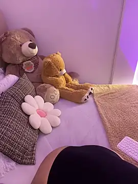 Mericute  online show from 04.05.26