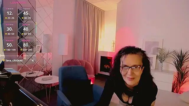 Snapshot of Irene_Marlow chatting on 09.24.25 Irene Marlow online show from 09.24.25