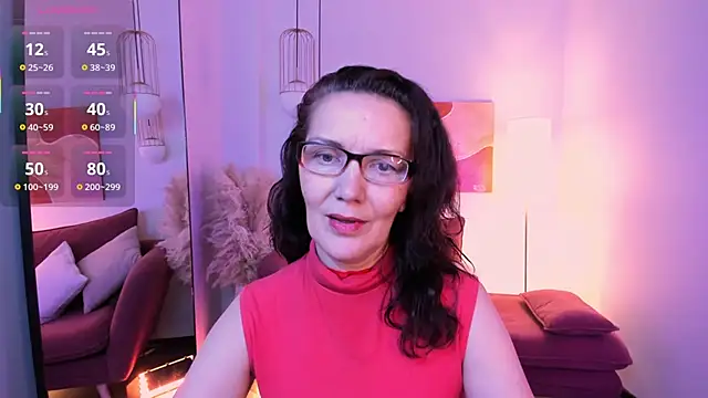 Snapshot of Irene_Marlow chatting on 10.09.25 Irene Marlow online show from 10.09.25