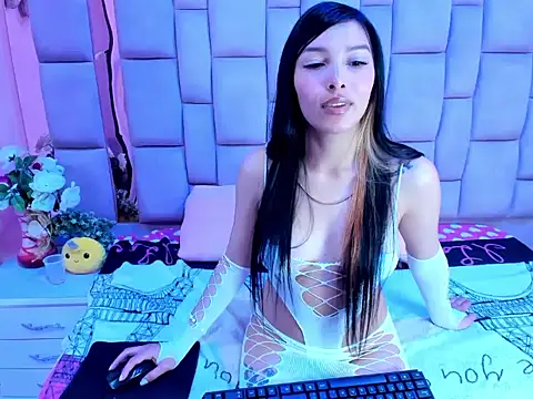 burbuja pink  online show from 12.02.25