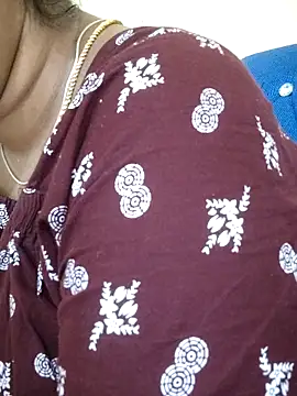 sweetqueen143 online show from 09.25.25