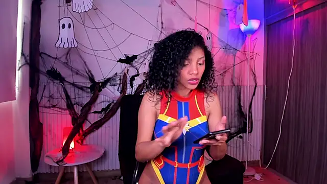 Snapshot of natalia_blue chatting on 11.03.25 natalia blue online show from 11.03.25