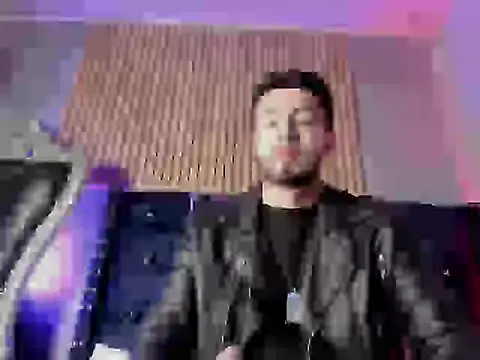 Snapshot of Prince-Dalton chatting on 10.08.25 Prince-Dalton online show from 10.08.25