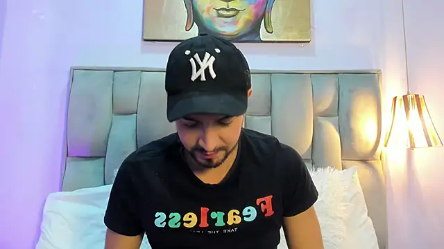 Snapshot of Prince-Dalton chatting on 11.04.25 Prince-Dalton online show from 11.04.25