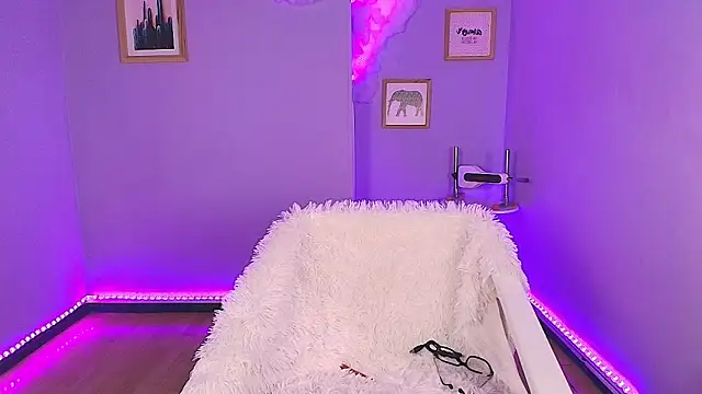 cat nasty online show from 02.03.26